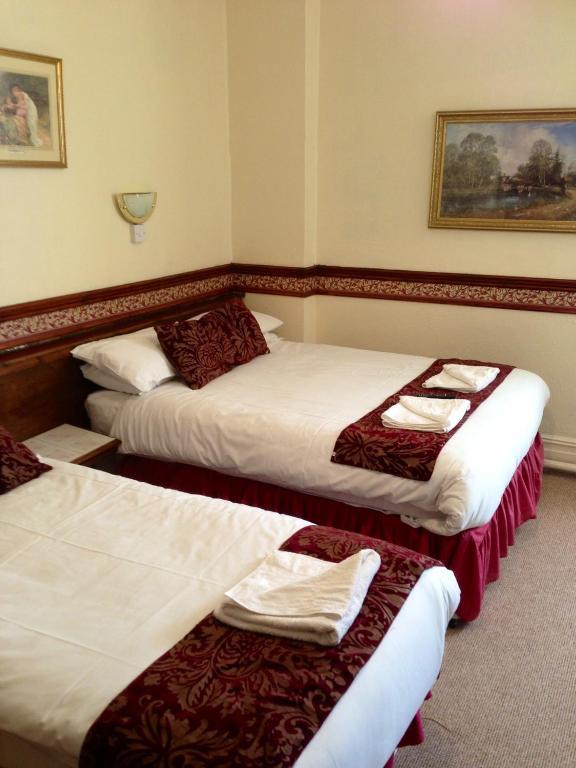 Penrhys Hotel Cardiff Eksteriør bilde